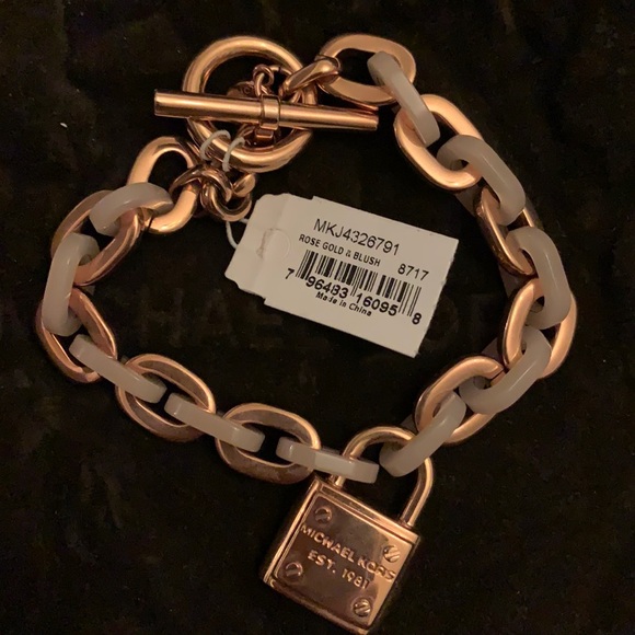 Michael Kors Rose Gold & Blush chain bracelet BNWT - Picture 2 of 8